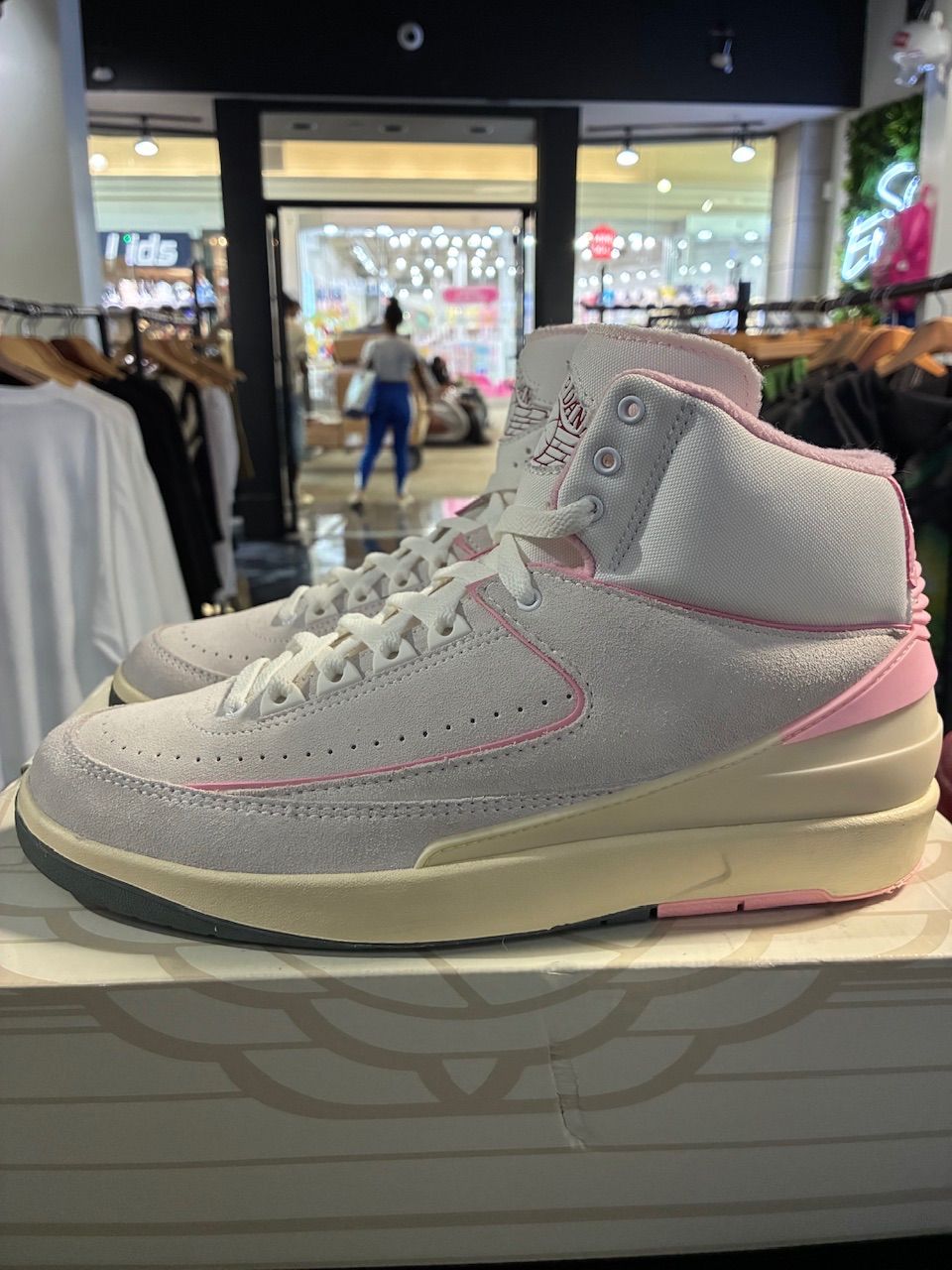 Jordan 2 Retro Soft Pink (Women's) - Used/Worn