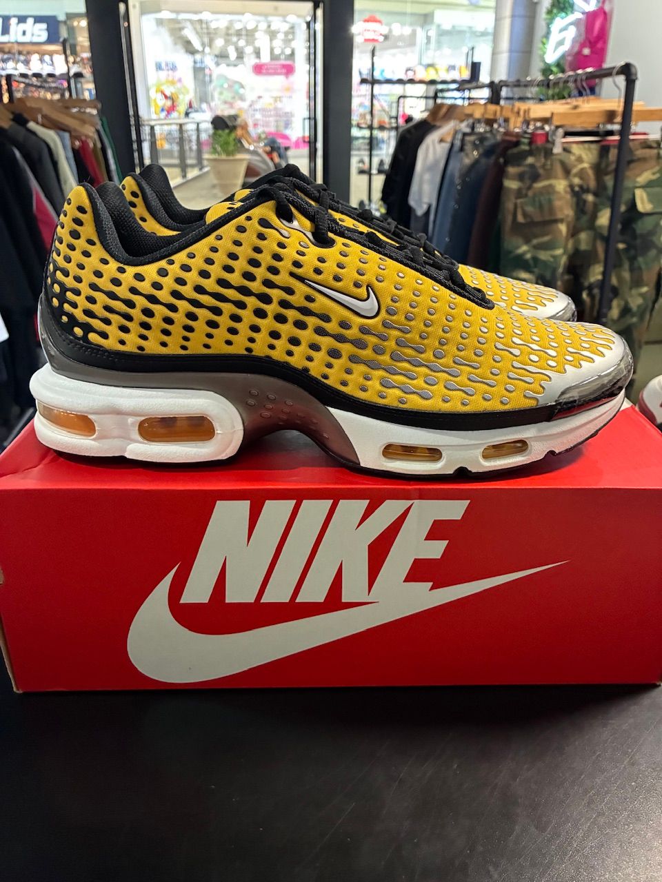 Nike Air Max Plus 7 Varsity Maize - Used/Worn