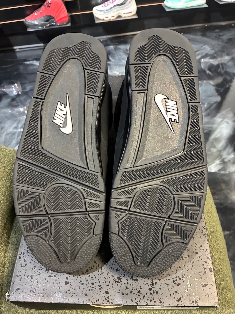 Jordan 4 Retro Black Cat (2025) - Used/Worn