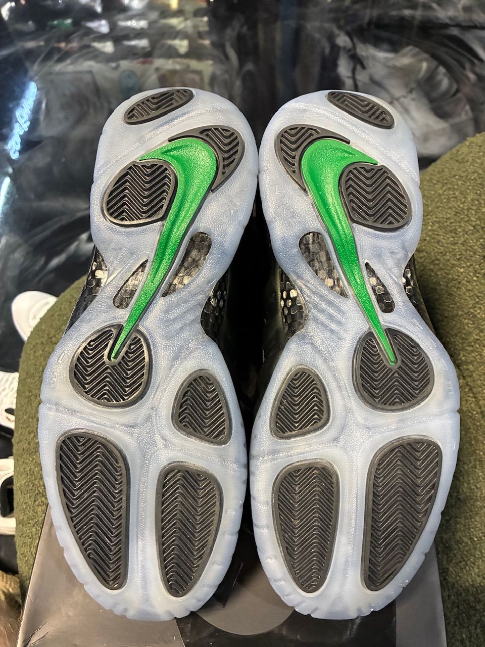 Nike Air Foamposite Pro Pine Green (2025) - Like New