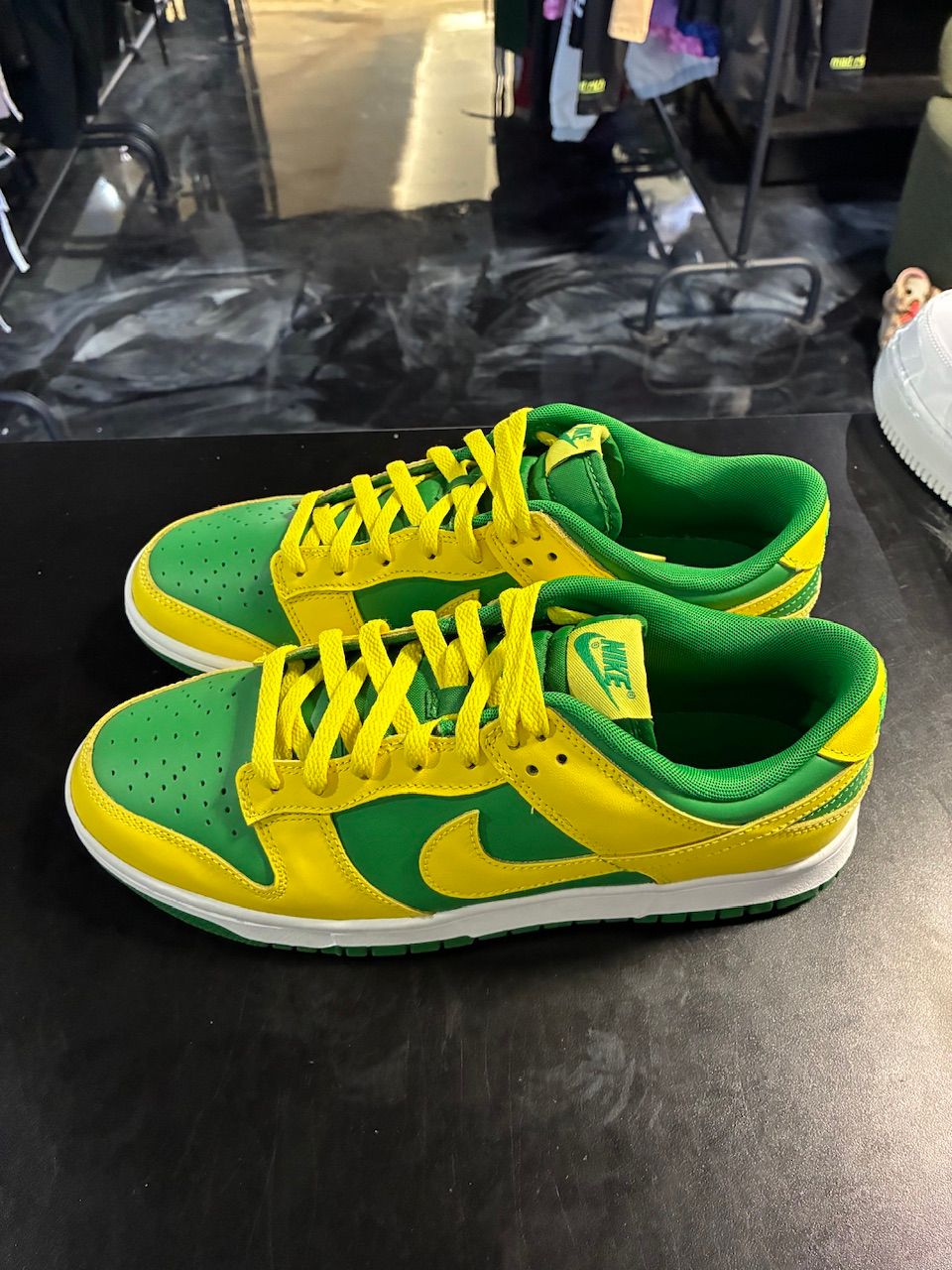 Nike Dunk Low Retro Reverse Brazil - No Box/Used
