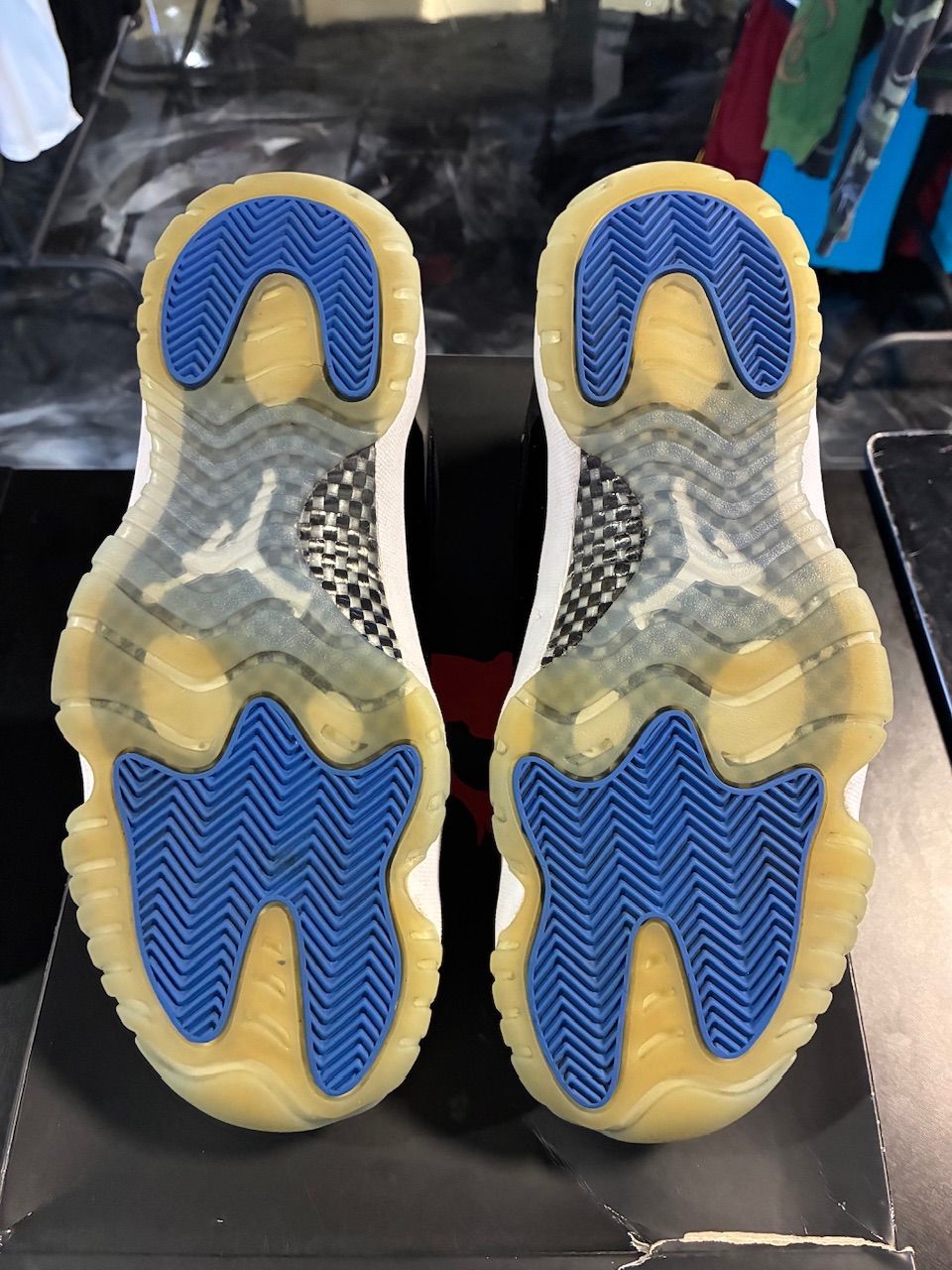 Jordan 11 Retro Low Space Jam - Used/Worn