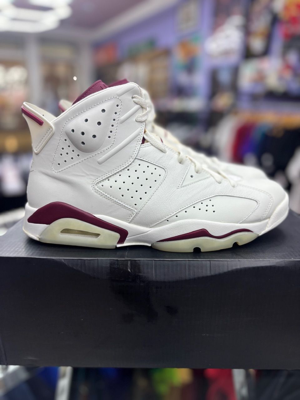 Jordan 6 Retro Maroon (2015) - Used/Worn