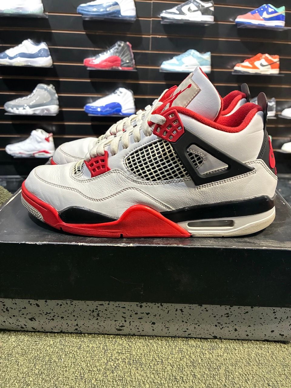Jordan 4 Retro Fire Red (2020) - Used/Worn