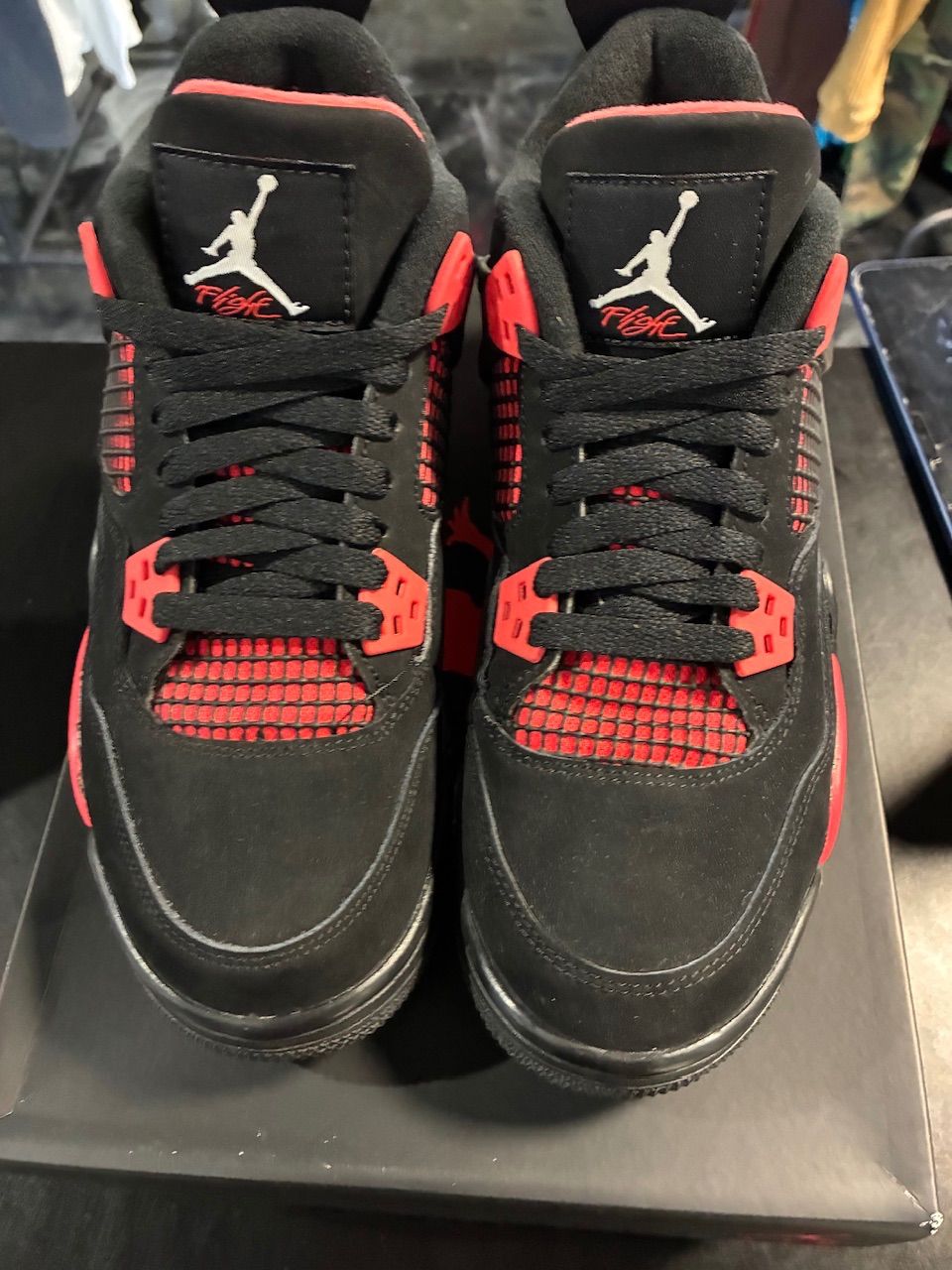 Jordan 4 Retro Red Thunder (GS) - Used/Worn