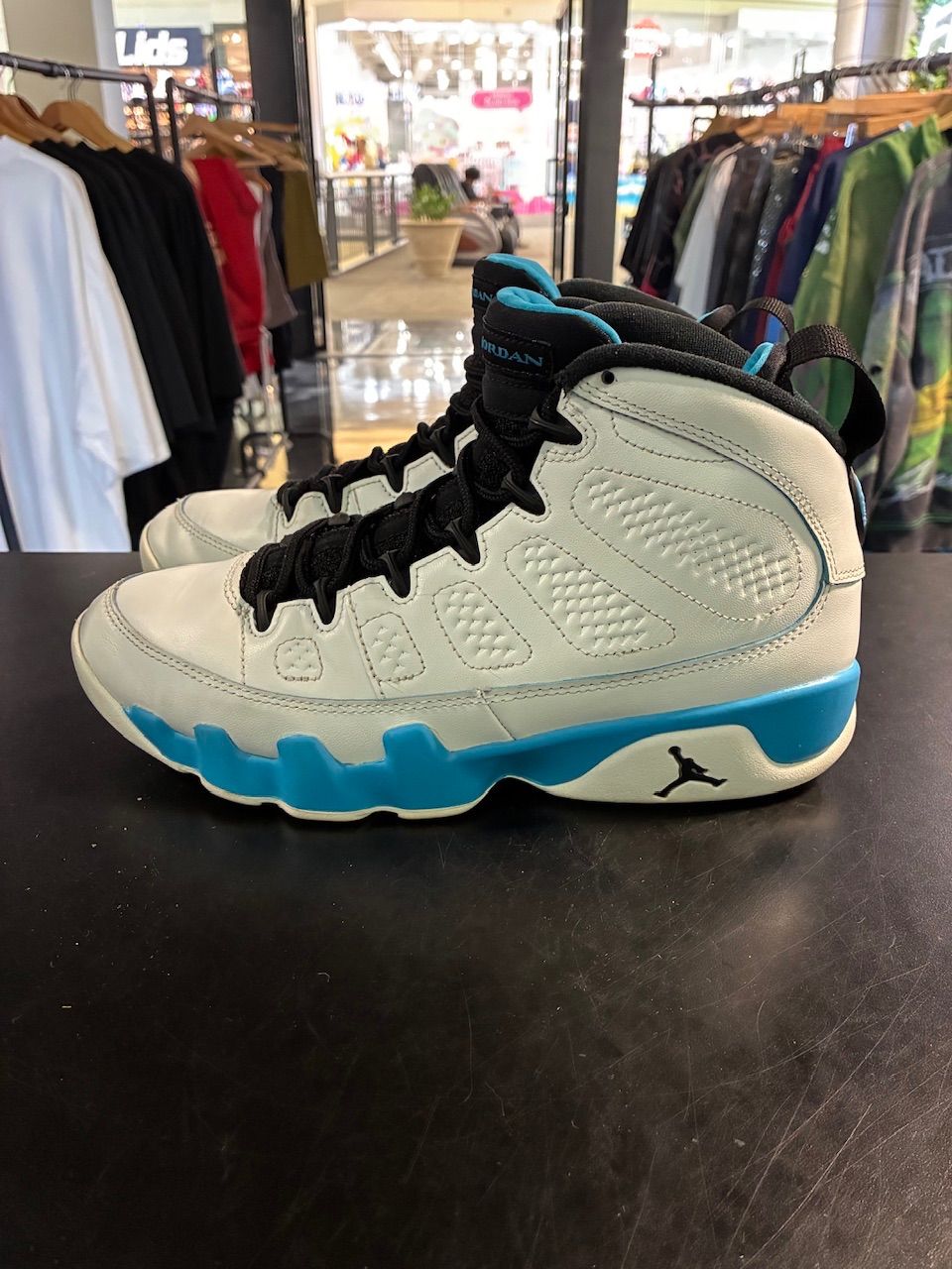 Jordan 9 Retro Powder Blue (2024) - No Box/Used
