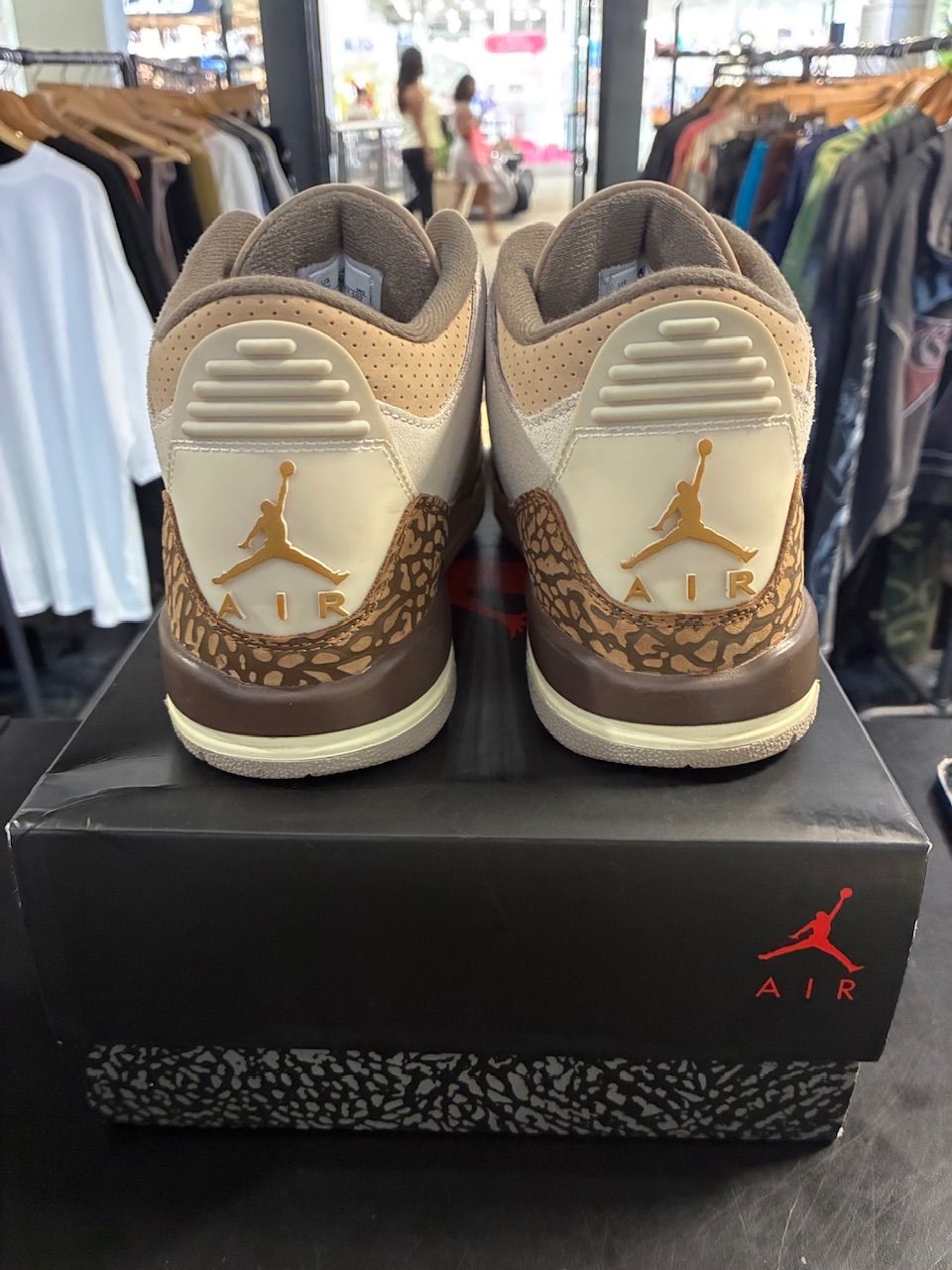 Jordan 3 Retro Palomino (GS) - Used/Worn