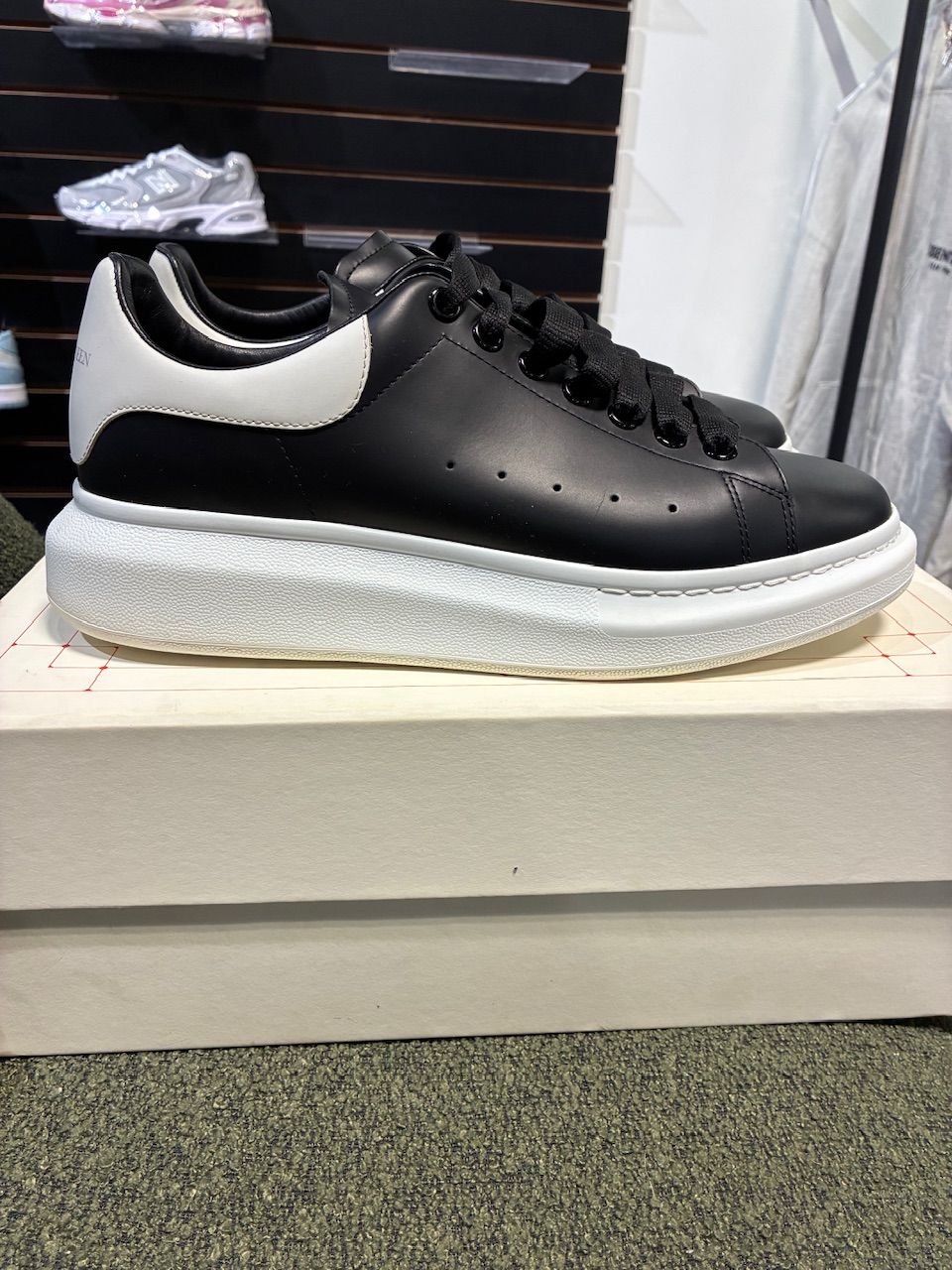 Alexander Mcqueen Magic Mirror - Used/Worn