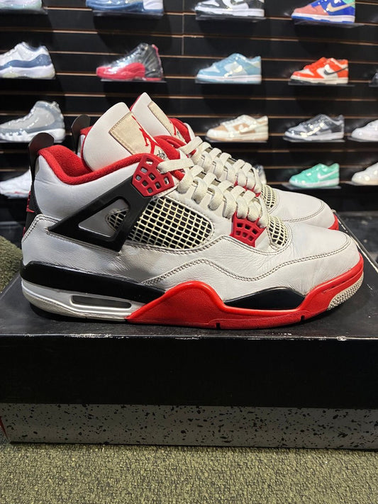 Jordan 4 Retro Fire Red (2020) - Used/Worn