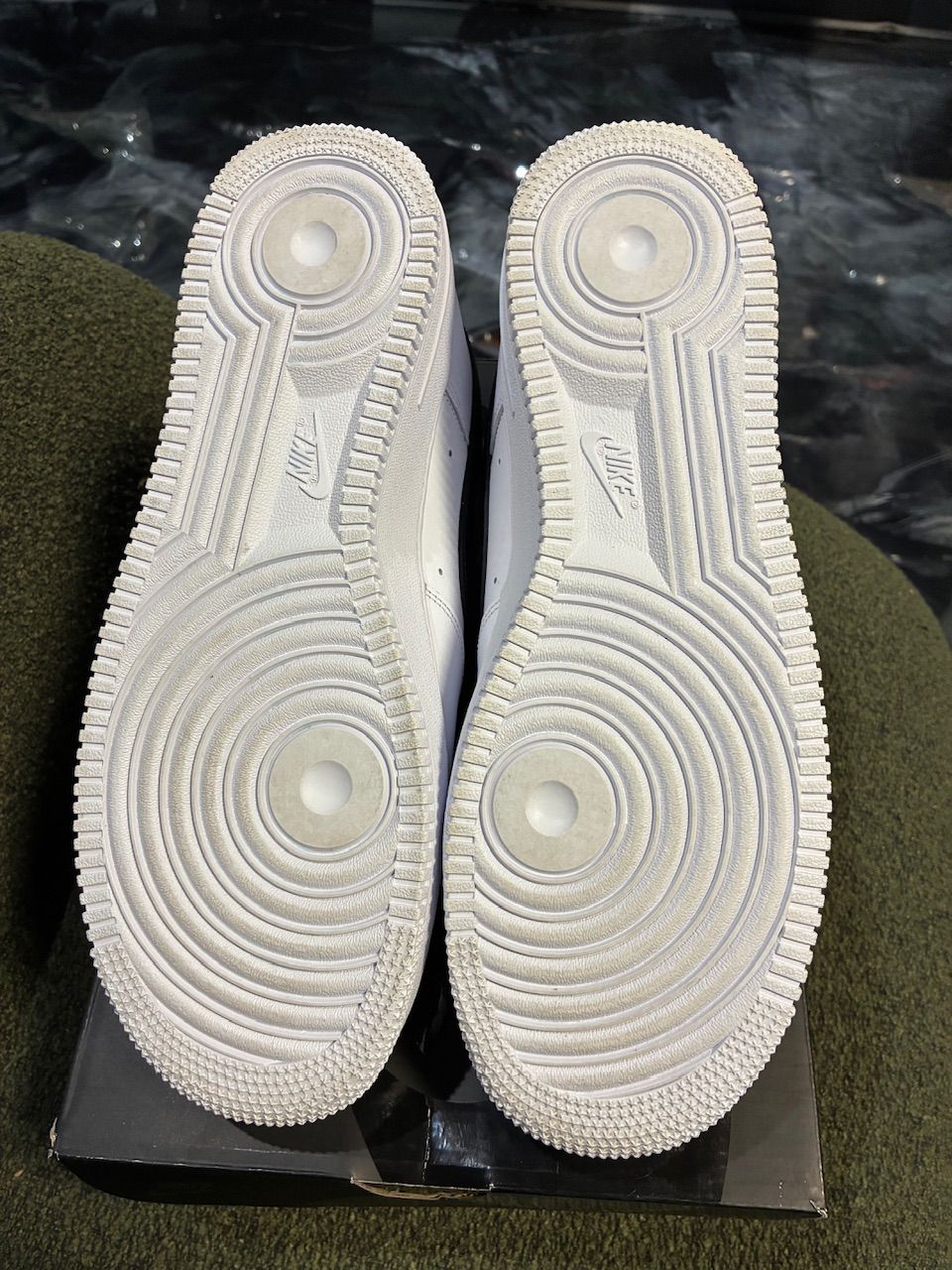 Nike Air Force 1 Low Supreme White Black - Used/Worn