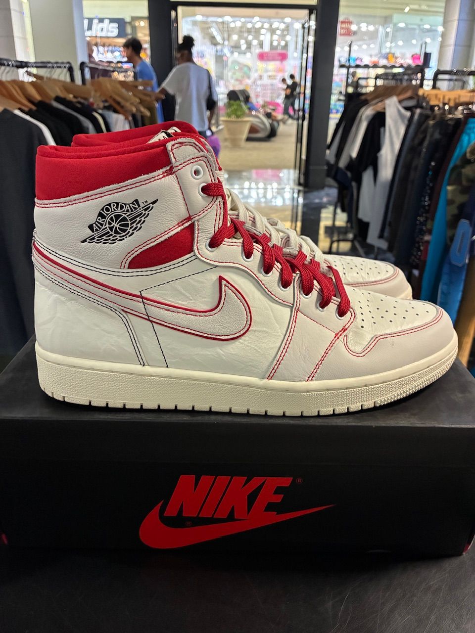 Jordan 1 Retro High Phantom Gym Red - Used/Worn