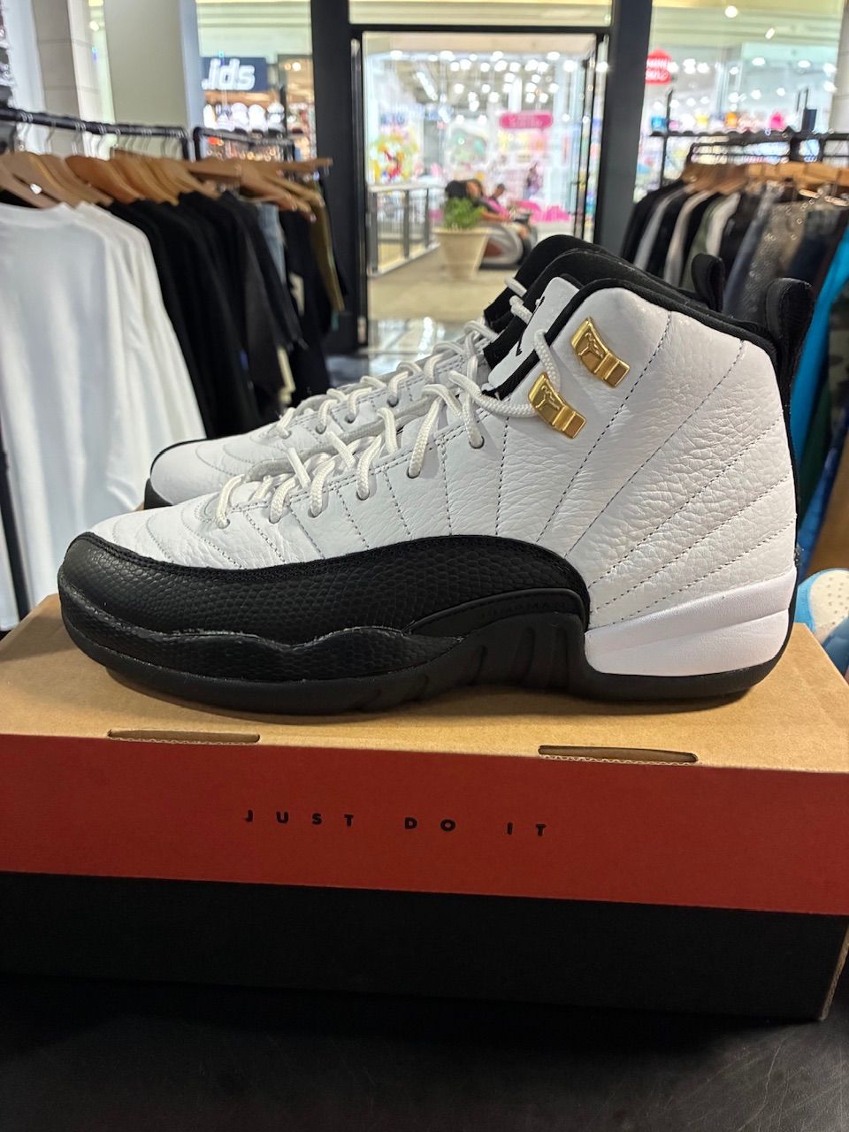 Jordan 12 Retro Taxi (2025) (GS) - Used/Worn