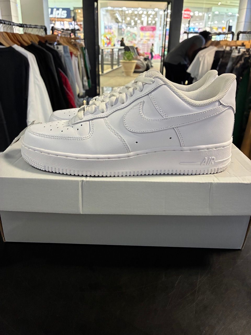 Nike Air Force 1 Low '07 White - Used/Worn