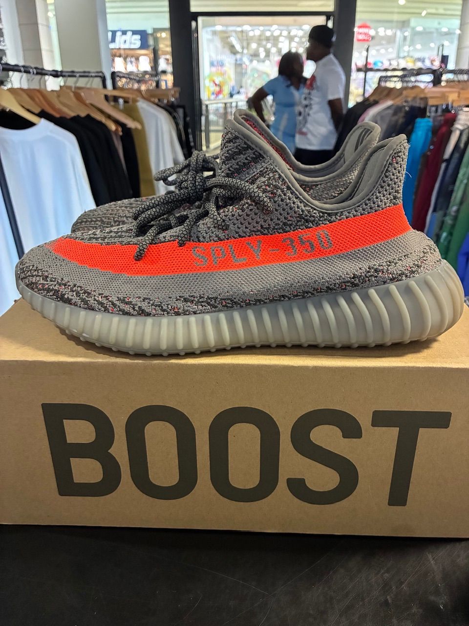 adidas Yeezy Boost 350 V2 Beluga Reflective - Used/Worn