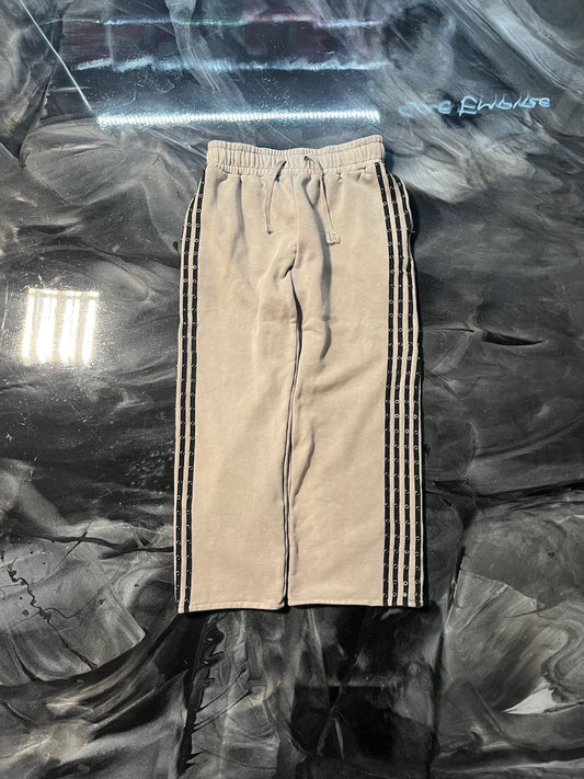 Black Jewel Swetpants - Like New