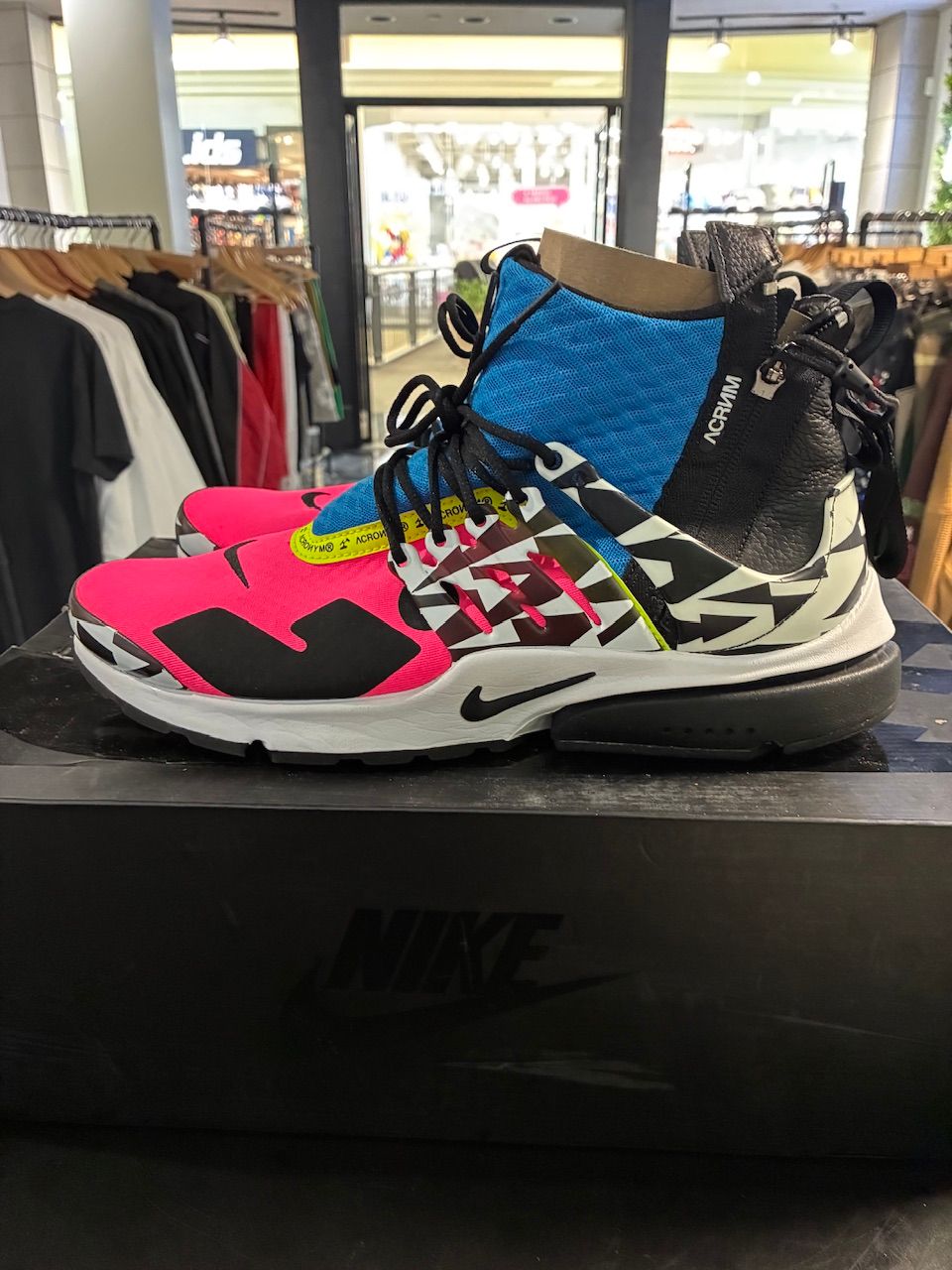 Nike Air Presto Mid Acronym Racer Pink - Like New