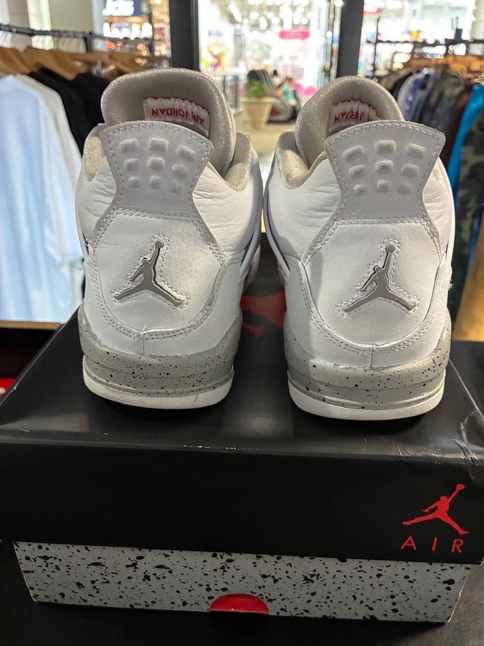 Jordan 4 Retro White Oreo (2021) (GS) - Used/Worn