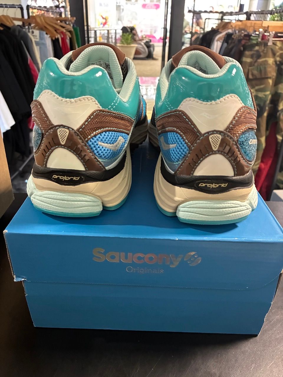 Saucony ProGrid Omni 9 Footpatrol Blue Brown - Used/Worn
