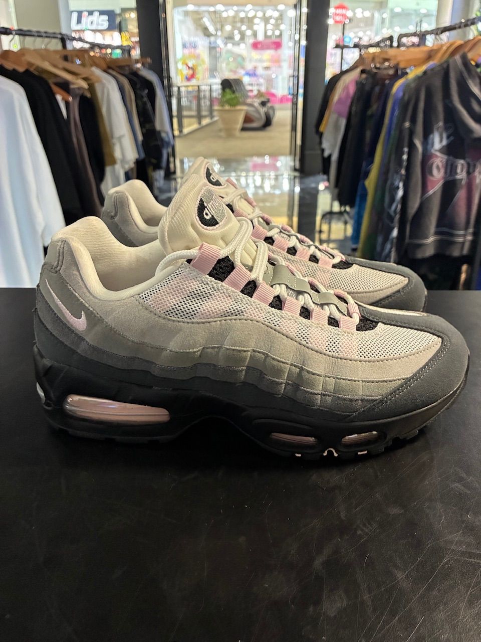 Nike Air Max 95 OG Big Bubble Pink Foam (Women's) - No Box/Used