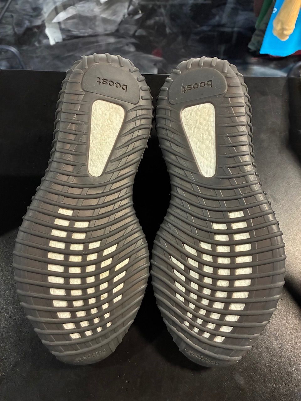 adidas Yeezy Boost 350 V2 Black Red - No Box/Used